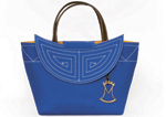 Grand SAC CAPOTE BLEU en forme de cape de torero